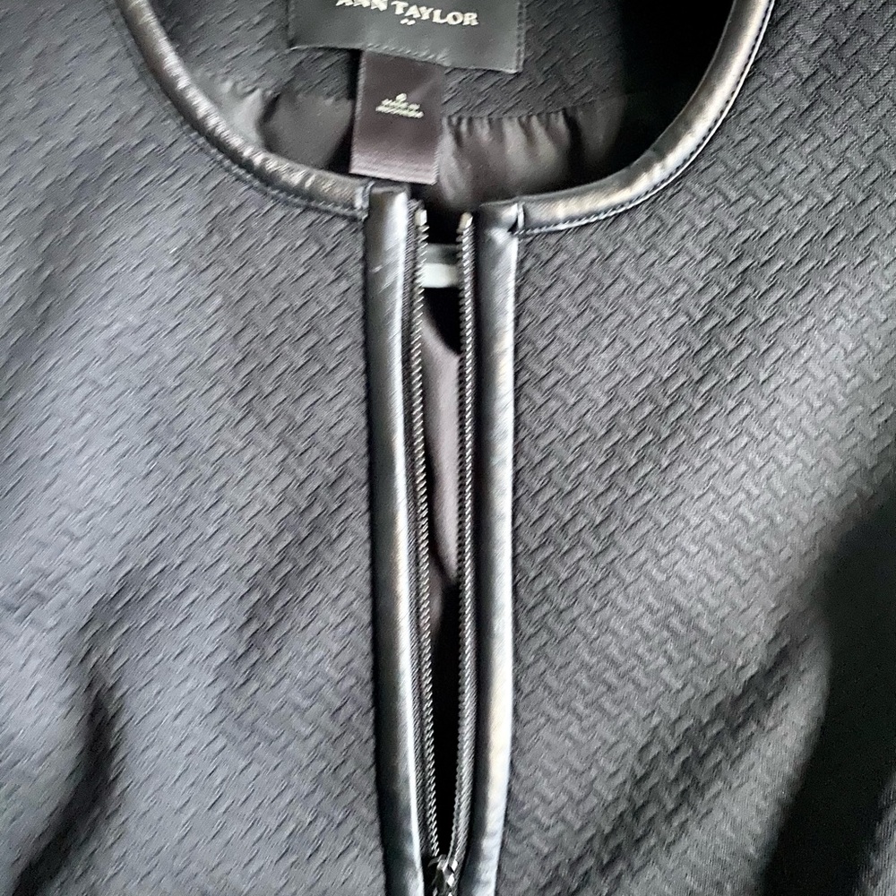 Jacket / Blazer - Picture 3 of 4